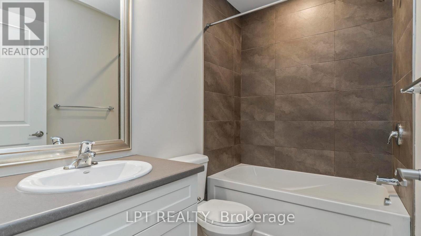 110 - 1960 Dalmagarry Road, London North (North E), Ontario  N6G 0T8 - Photo 30 - X12804824