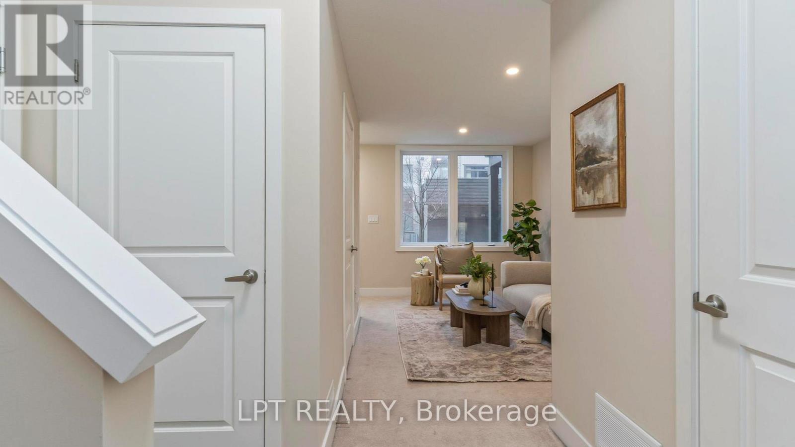 110 - 1960 Dalmagarry Road, London North (North E), Ontario  N6G 0T8 - Photo 6 - X12804824