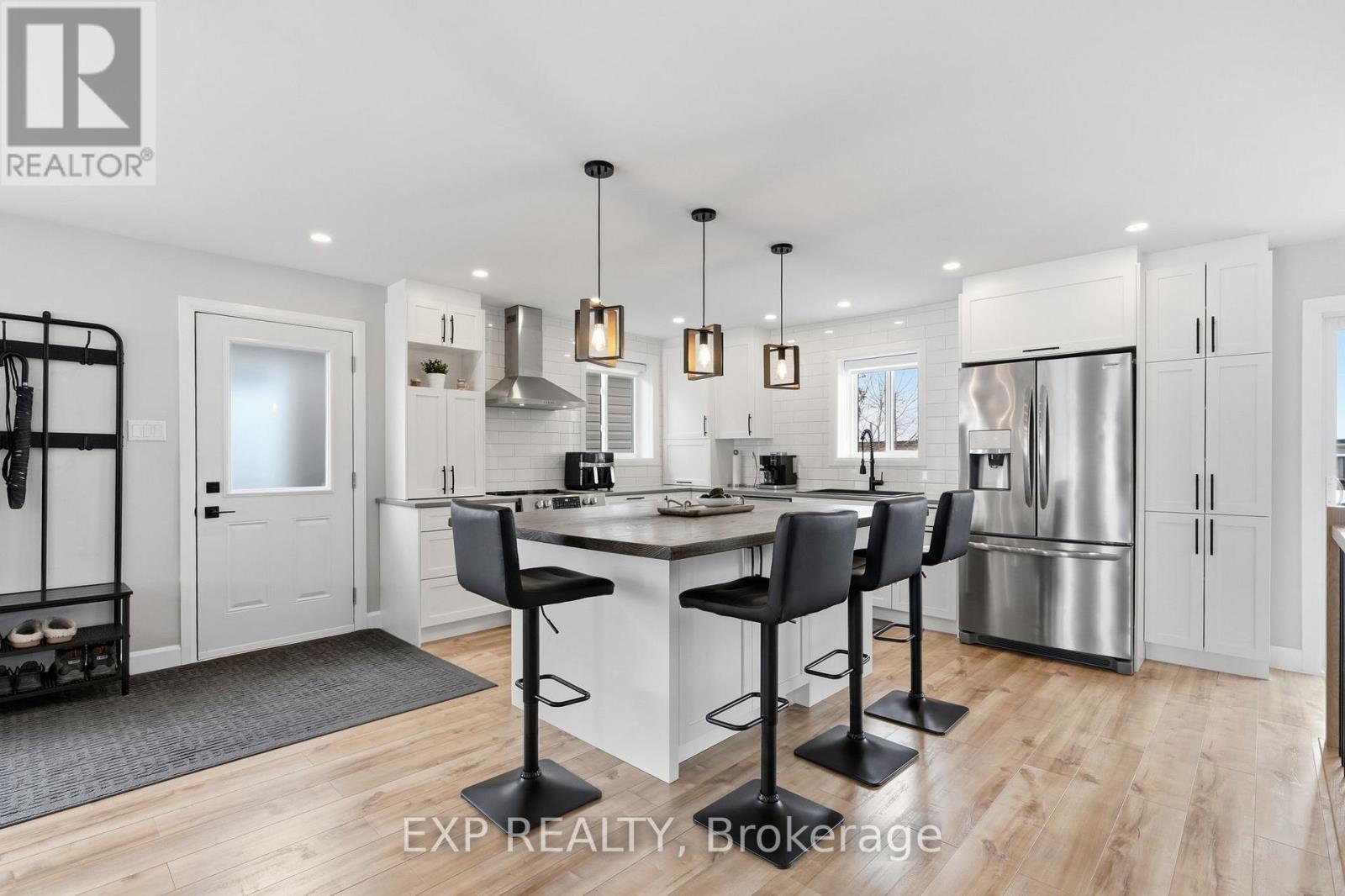 850 Chapman Street, Clarence-Rockland, Ontario  K4K 1E6 - Photo 12 - X12804780