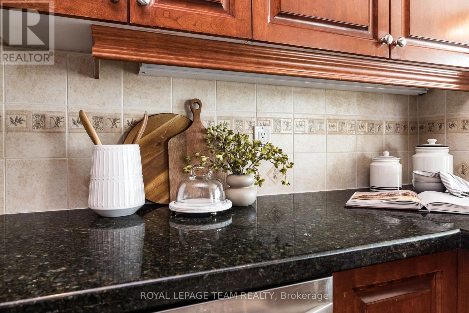 1002 - 38 Metropole Private, Ottawa, Ontario  K1Z 1E9 - Photo 20 - X12804842