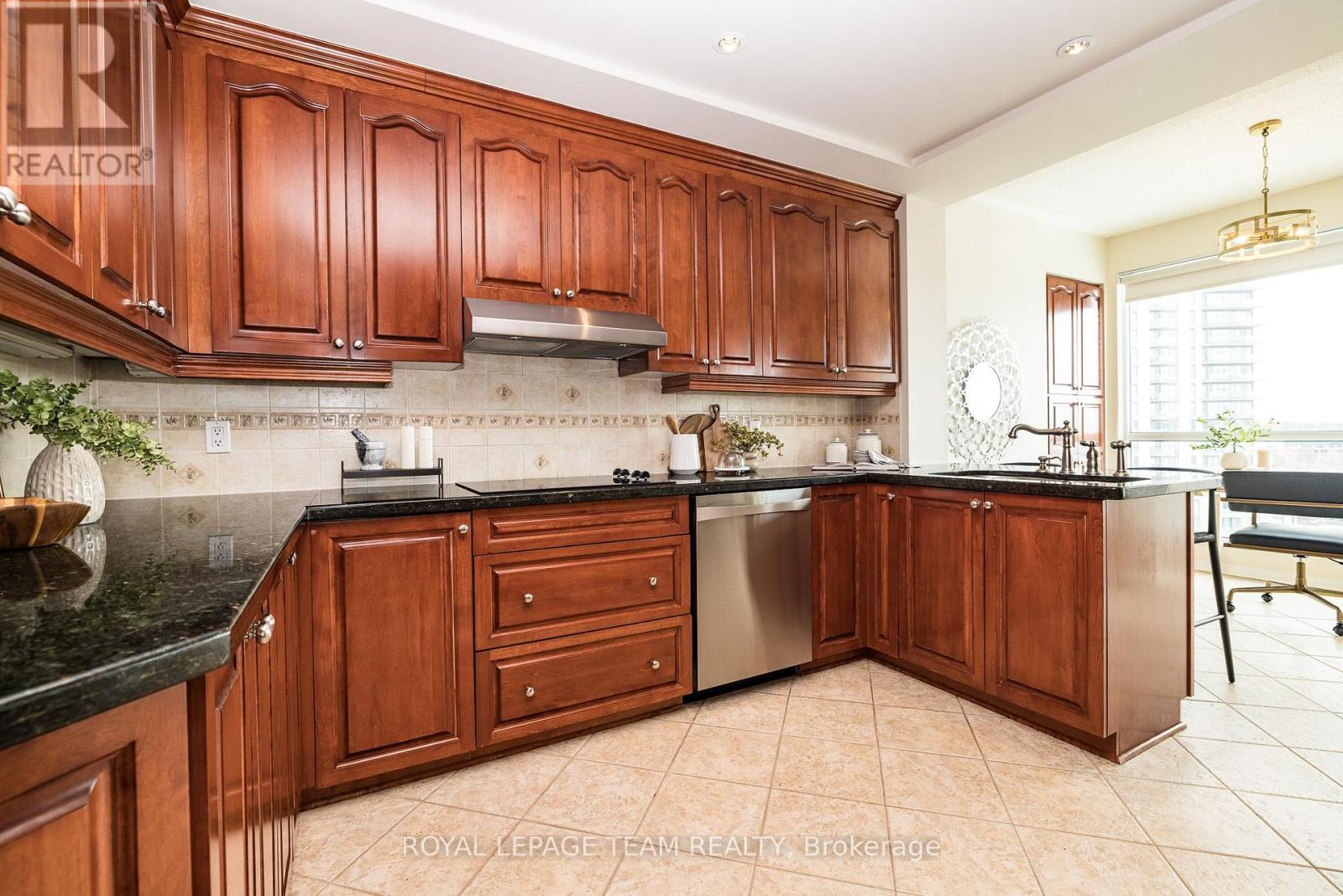 1002 - 38 Metropole Private, Ottawa, Ontario  K1Z 1E9 - Photo 21 - X12804842