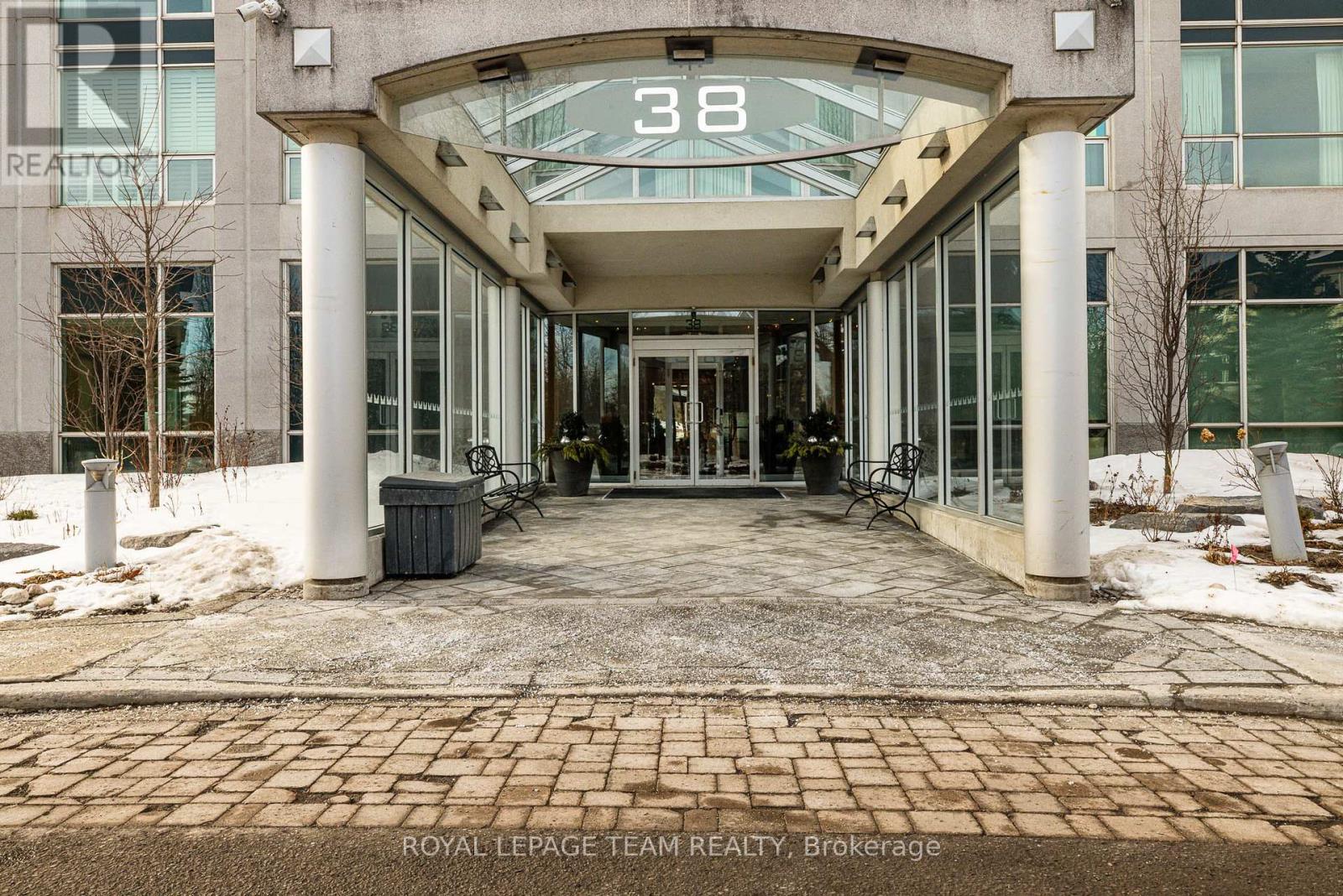 1002 - 38 Metropole Private, Ottawa, Ontario  K1Z 1E9 - Photo 3 - X12804842