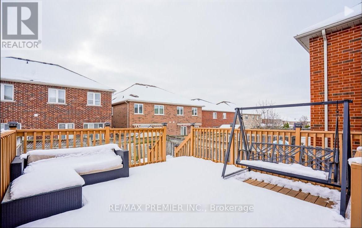 58 Martini Drive, Richmond Hill, Ontario  L4S 2T7 - Photo 22 - N12803516