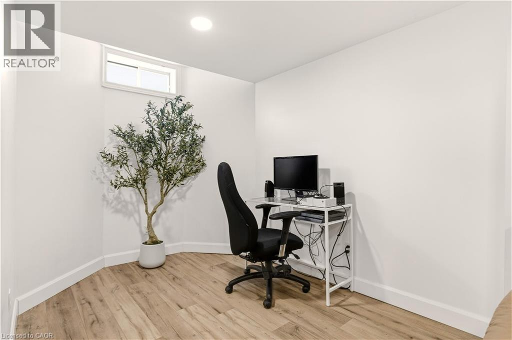 113 Edward Court, Smithville, Ontario  L0R 2A0 - Photo 36 - 40806307