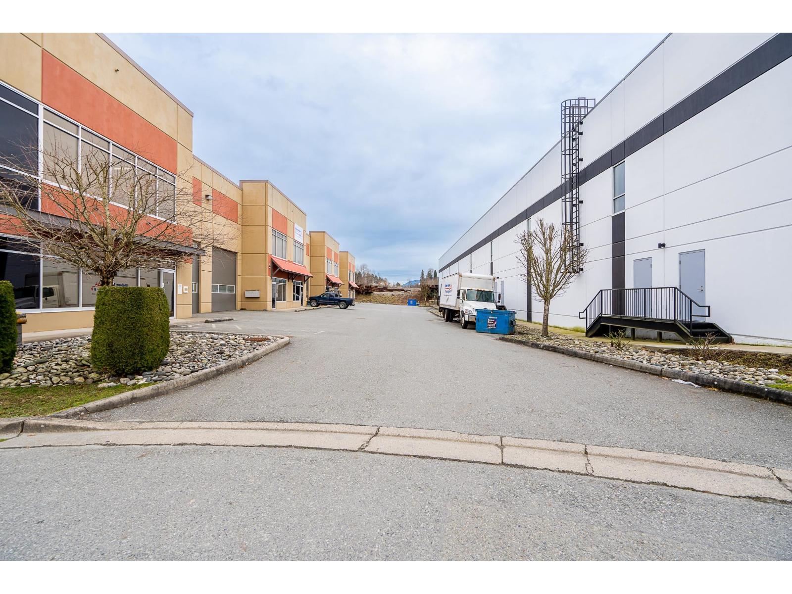 1 7252 River Place, Mission, British Columbia  V4S 0A2 - Photo 3 - C8076379