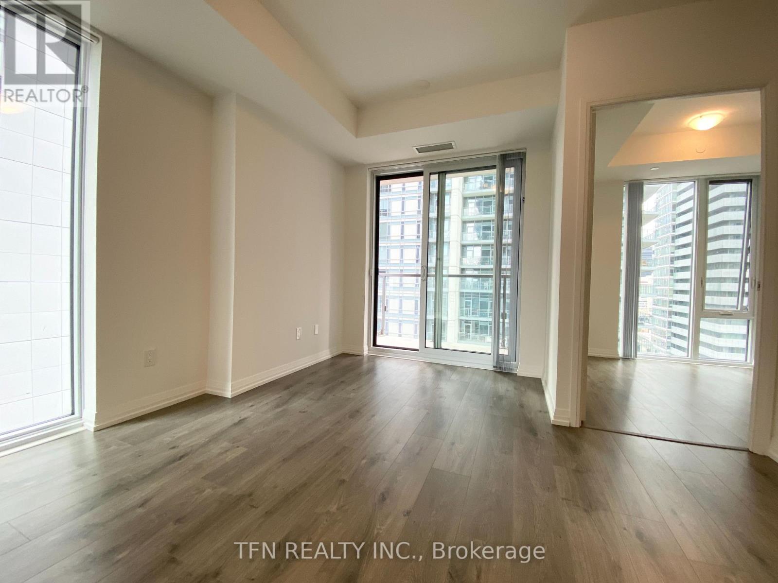 2005 - 8 Widmer Street, Toronto, Ontario  M5V 0W6 - Photo 13 - C12804802