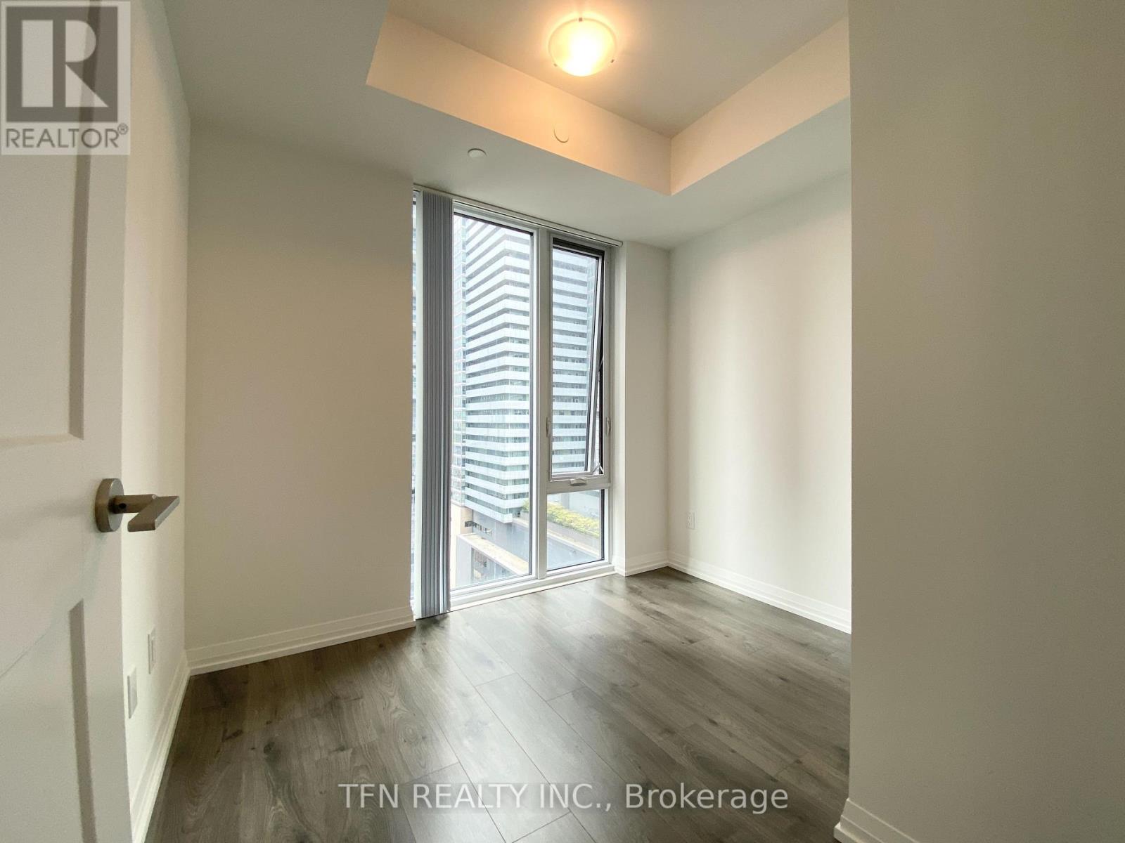 2005 - 8 Widmer Street, Toronto, Ontario  M5V 0W6 - Photo 26 - C12804802