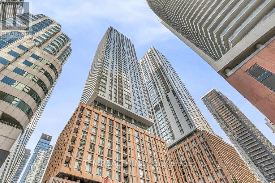 2005 - 8 Widmer Street, Toronto, Ontario  M5V 0W6 - Photo 3 - C12804802