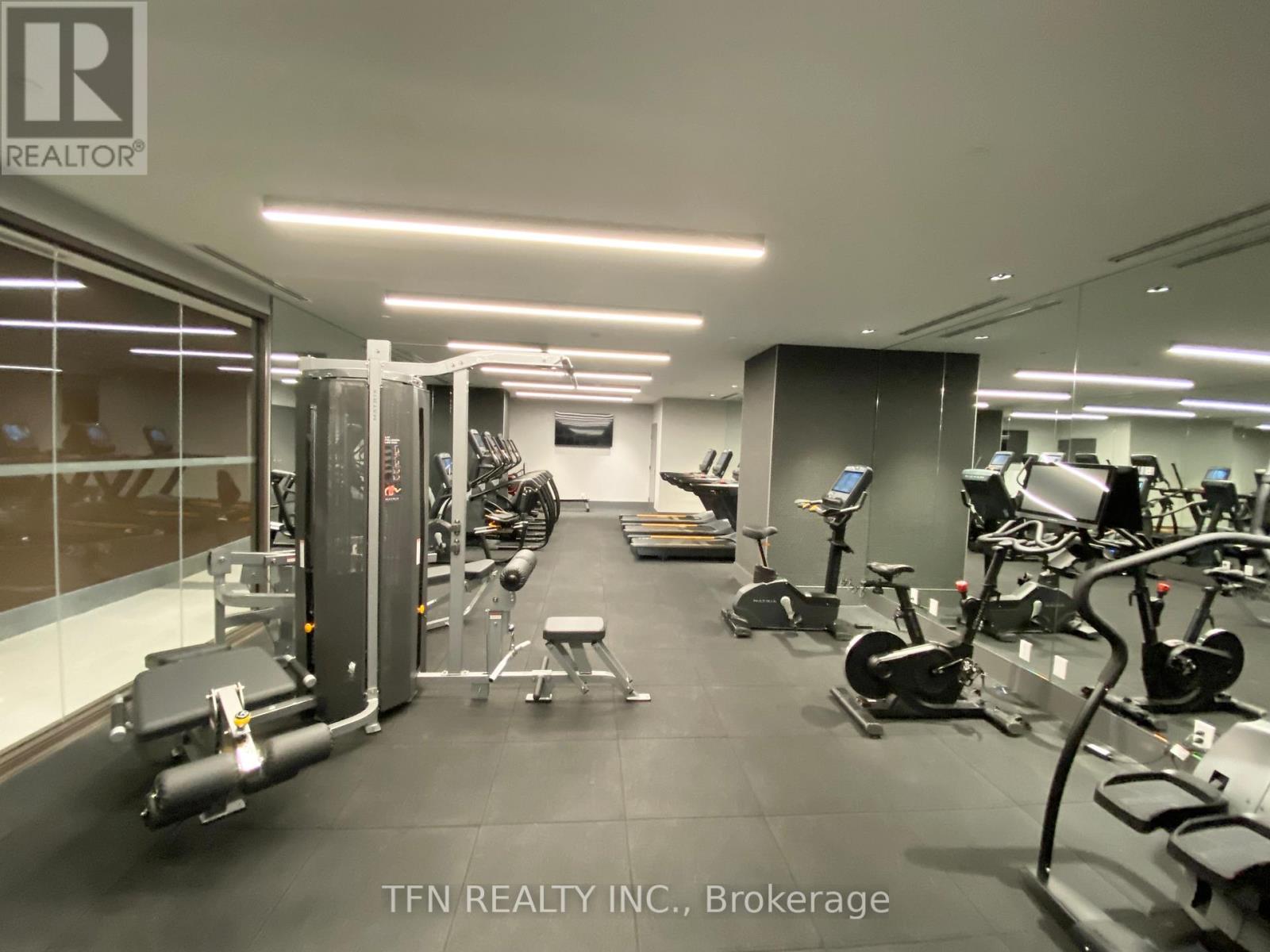 2005 - 8 Widmer Street, Toronto, Ontario  M5V 0W6 - Photo 34 - C12804802