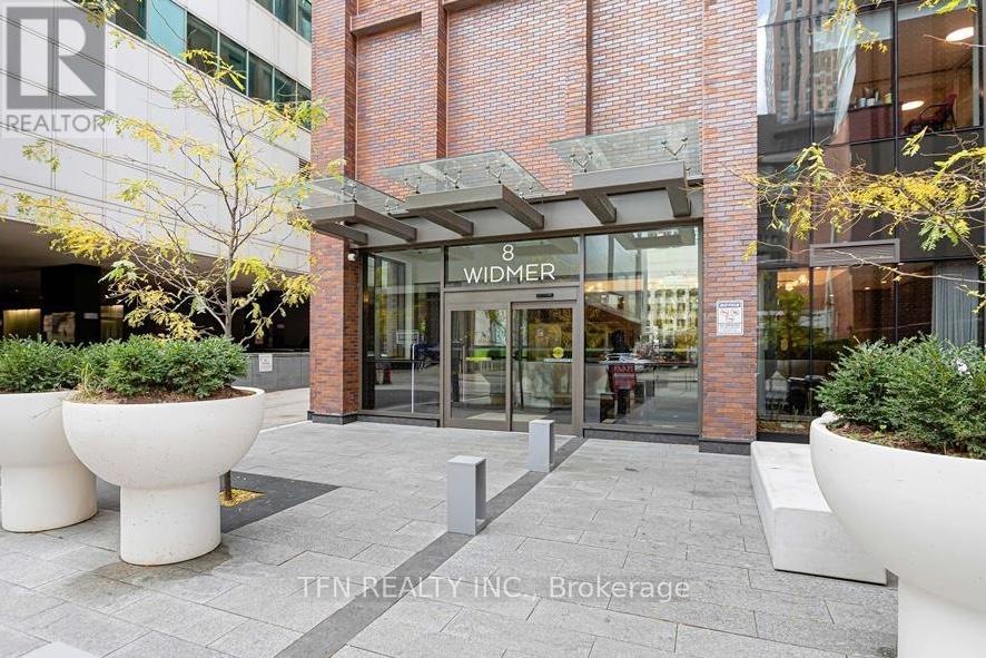 2005 - 8 Widmer Street, Toronto, Ontario  M5V 0W6 - Photo 4 - C12804802