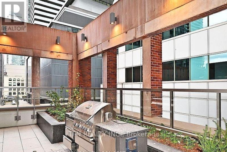 2005 - 8 Widmer Street, Toronto, Ontario  M5V 0W6 - Photo 42 - C12804802