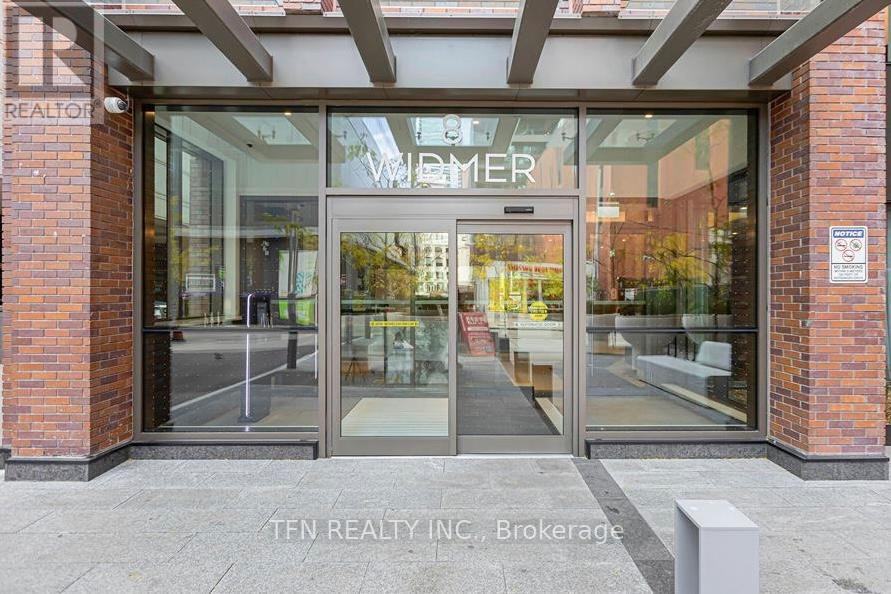 2005 - 8 Widmer Street, Toronto, Ontario  M5V 0W6 - Photo 5 - C12804802