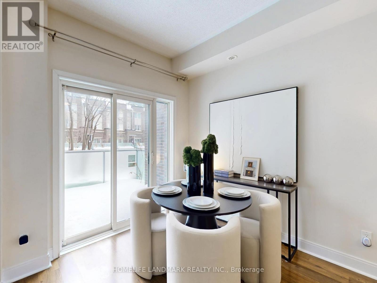 Th47 - 315 Village Green Square, Toronto, Ontario  M1S 0L2 - Photo 4 - E12791888