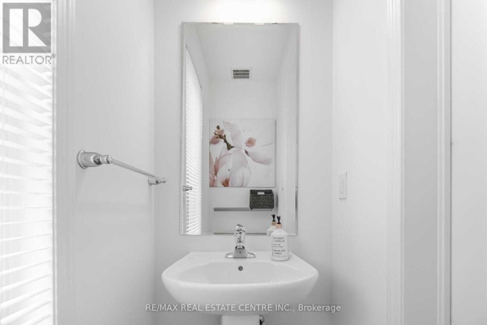 #18 - 975 Whitlock Avenue, Milton, Ontario  L9E 1S9 - Photo 20 - W12804806