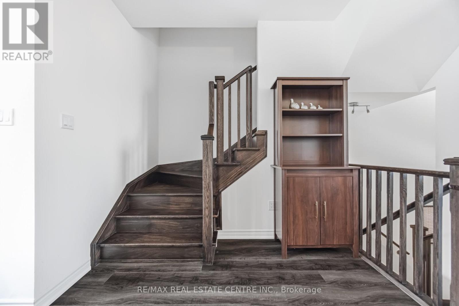 #18 - 975 Whitlock Avenue, Milton, Ontario  L9E 1S9 - Photo 22 - W12804806