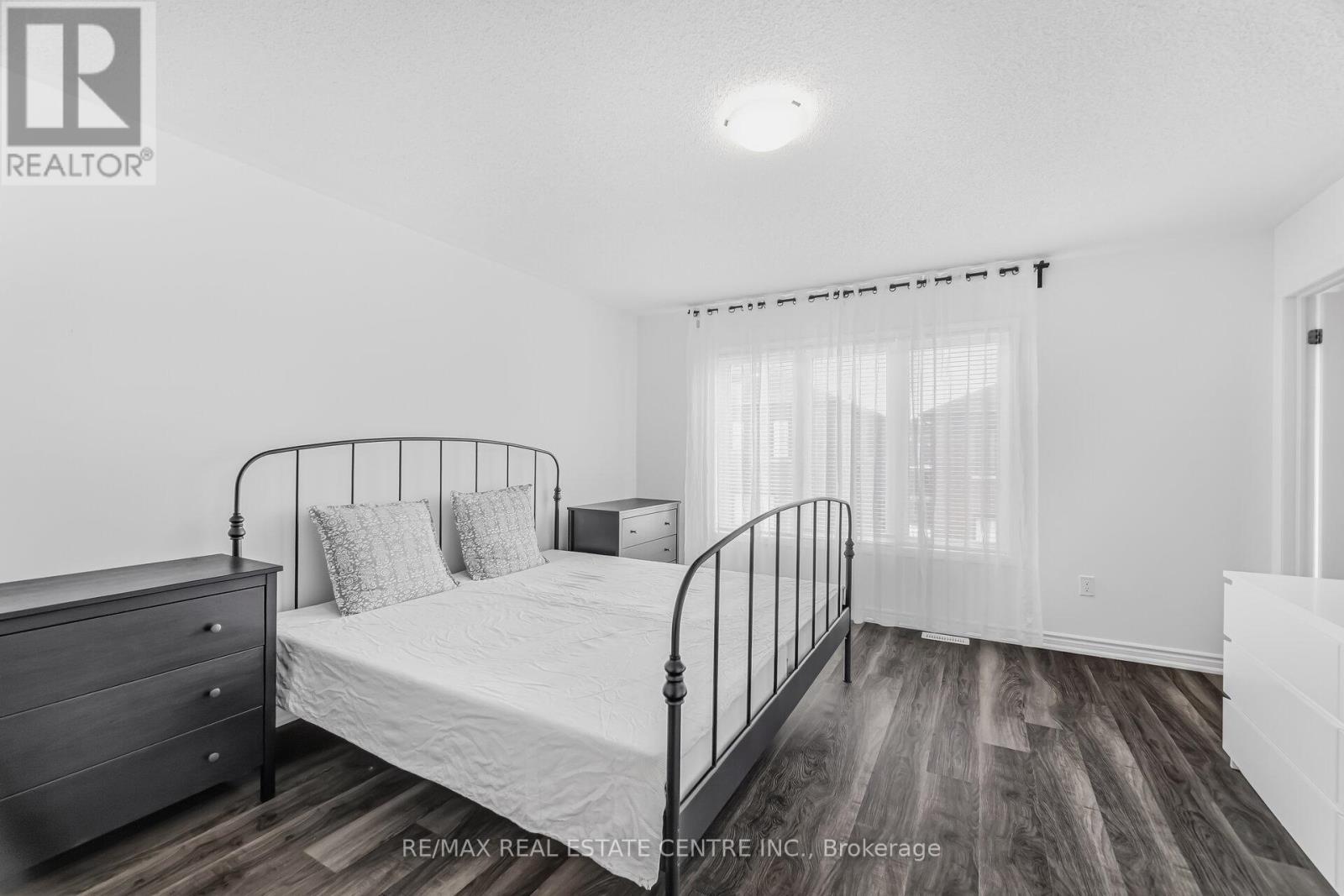 #18 - 975 Whitlock Avenue, Milton, Ontario  L9E 1S9 - Photo 26 - W12804806