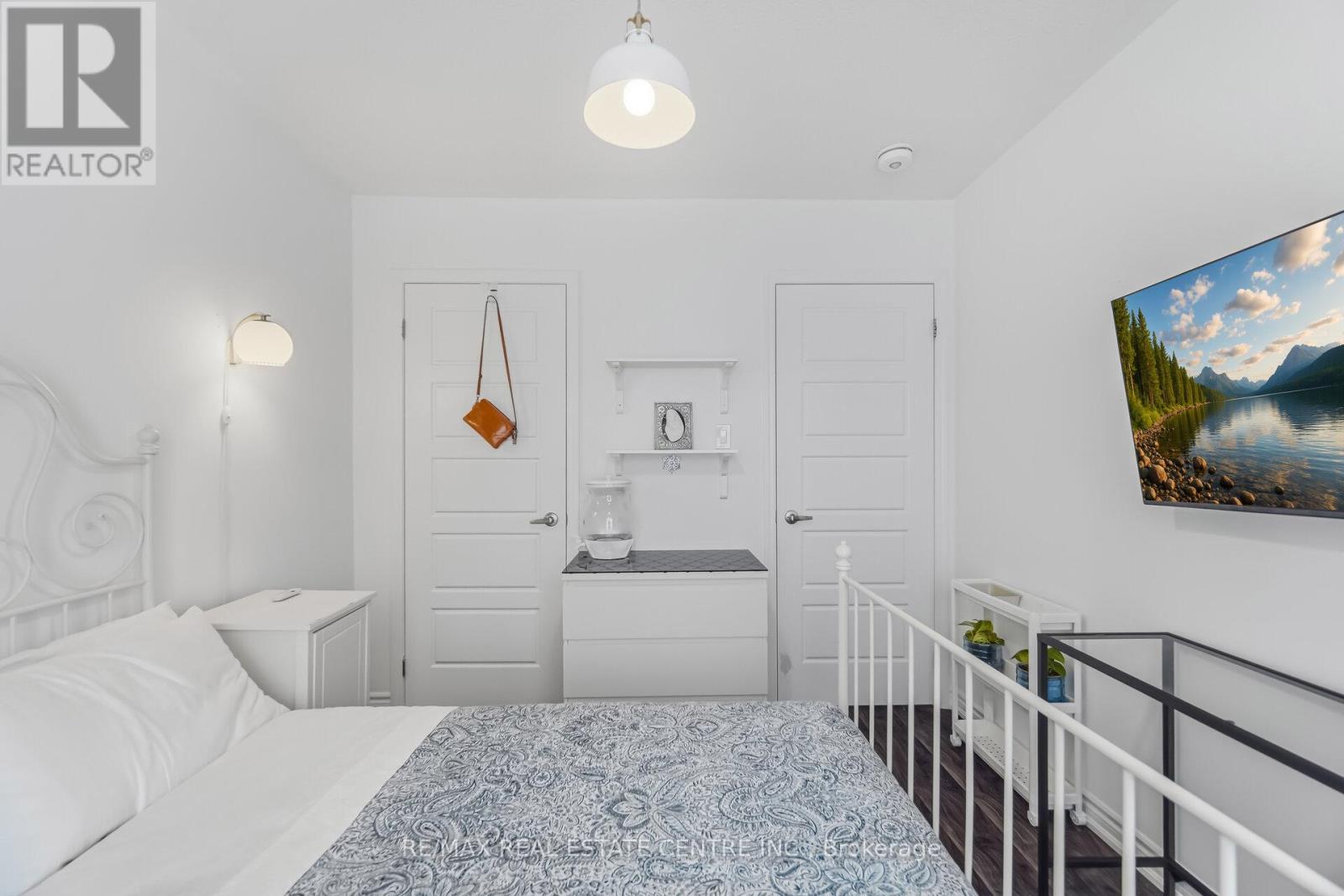 #18 - 975 Whitlock Avenue, Milton, Ontario  L9E 1S9 - Photo 35 - W12804806