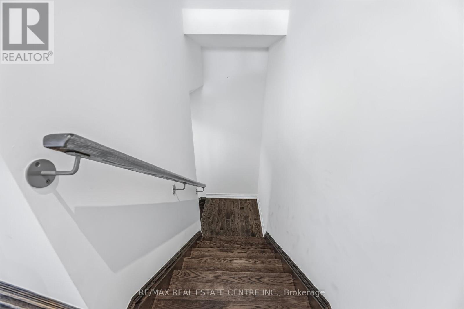 #18 - 975 Whitlock Avenue, Milton, Ontario  L9E 1S9 - Photo 37 - W12804806