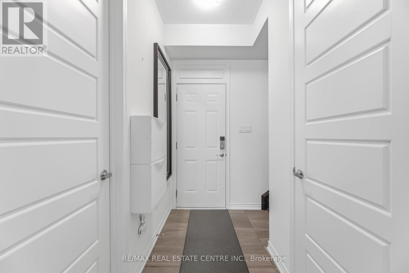 #18 - 975 Whitlock Avenue, Milton, Ontario  L9E 1S9 - Photo 41 - W12804806