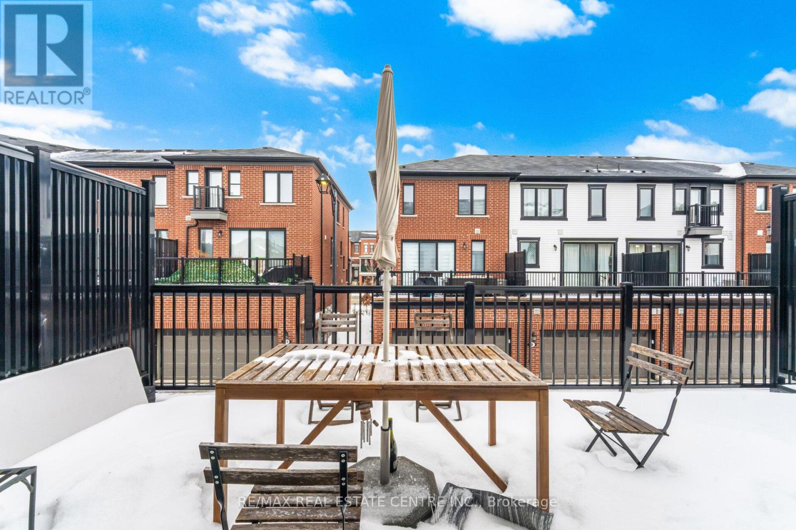 #18 - 975 Whitlock Avenue, Milton, Ontario  L9E 1S9 - Photo 42 - W12804806