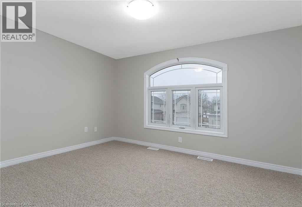 6 Laurent Avenue, Welland, Ontario  L3B 0E2 - Photo 16 - 40794980