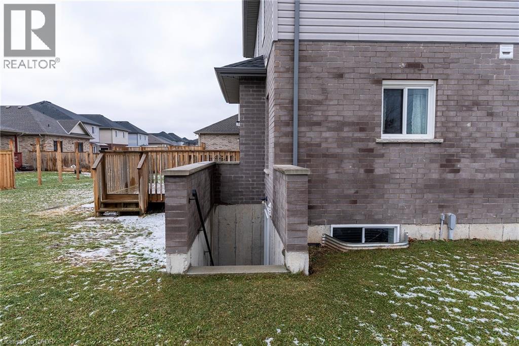 6 Laurent Avenue, Welland, Ontario  L3B 0E2 - Photo 23 - 40794980