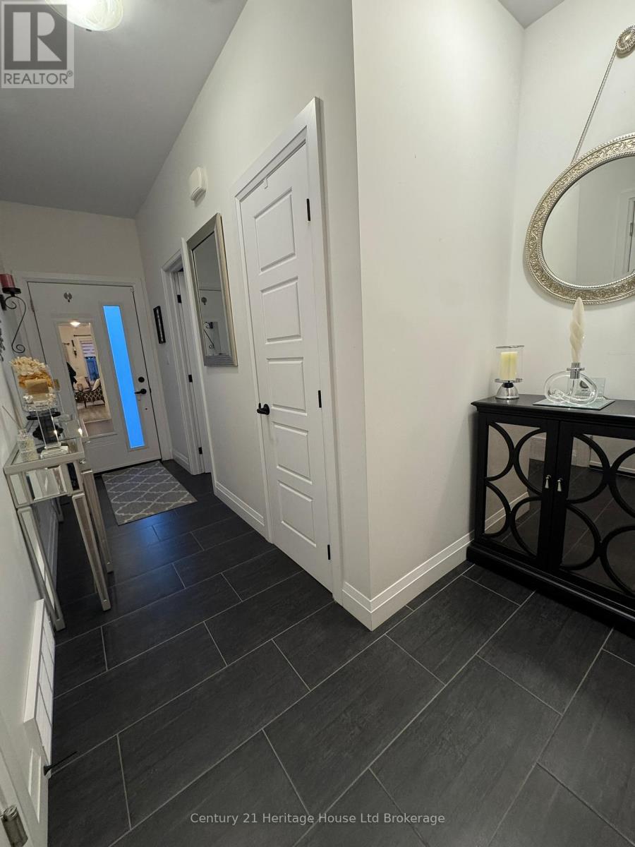 506 - 360 Quarter Town Line Line, Tillsonburg, Ontario  N4G 0H7 - Photo 4 - X12797226