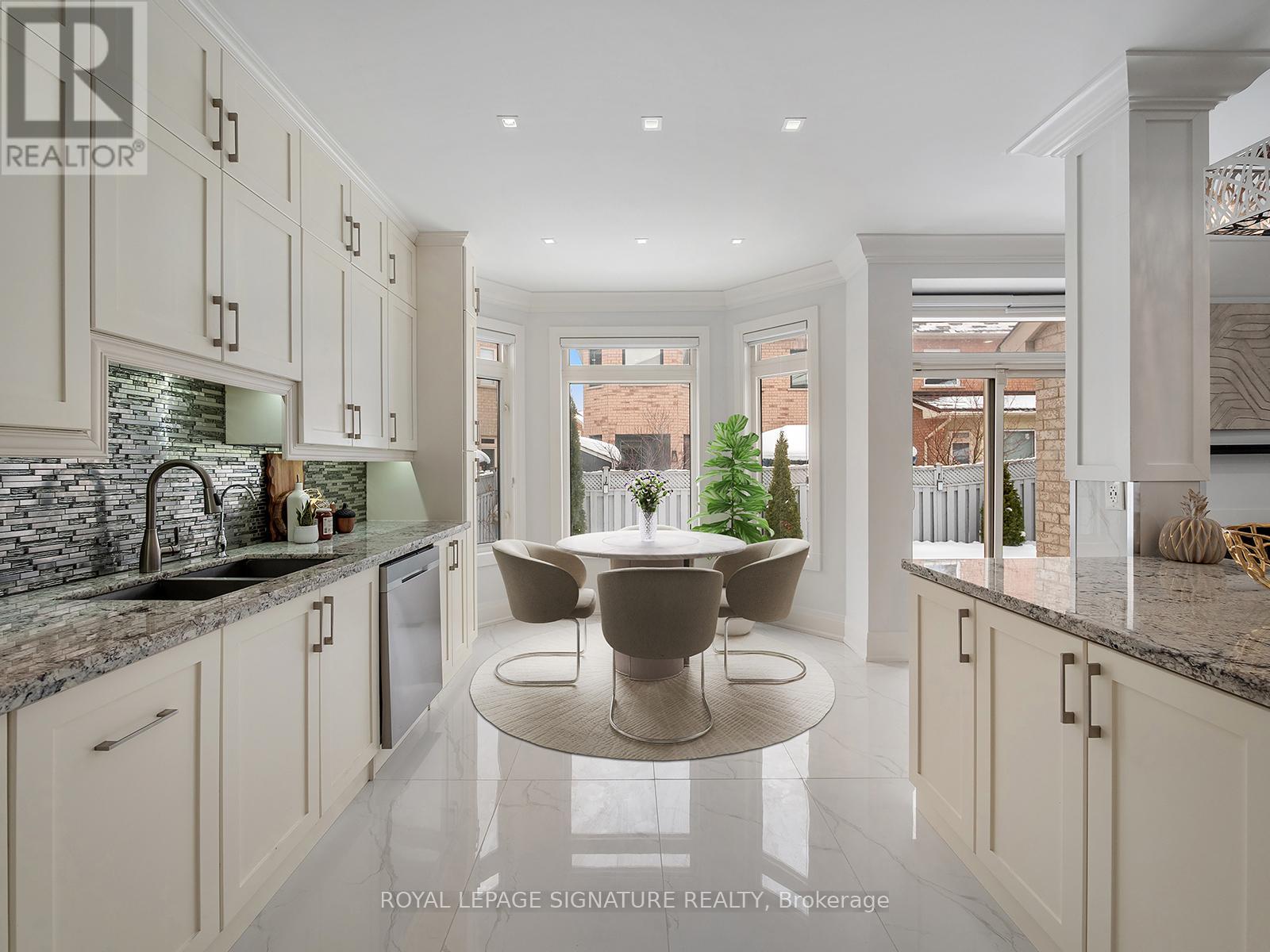 47 Amparo Drive, Vaughan, Ontario  L4H 2L7 - Photo 18 - N12784780