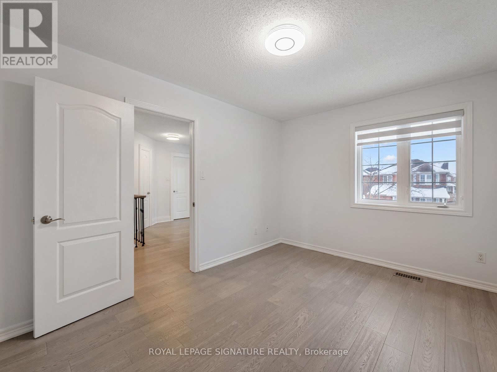 47 Amparo Drive, Vaughan, Ontario  L4H 2L7 - Photo 27 - N12784780