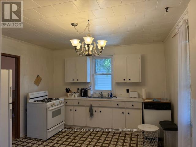 105 Bald Street, Welland, Ontario  L3C 5C2 - Photo 6 - X12802414