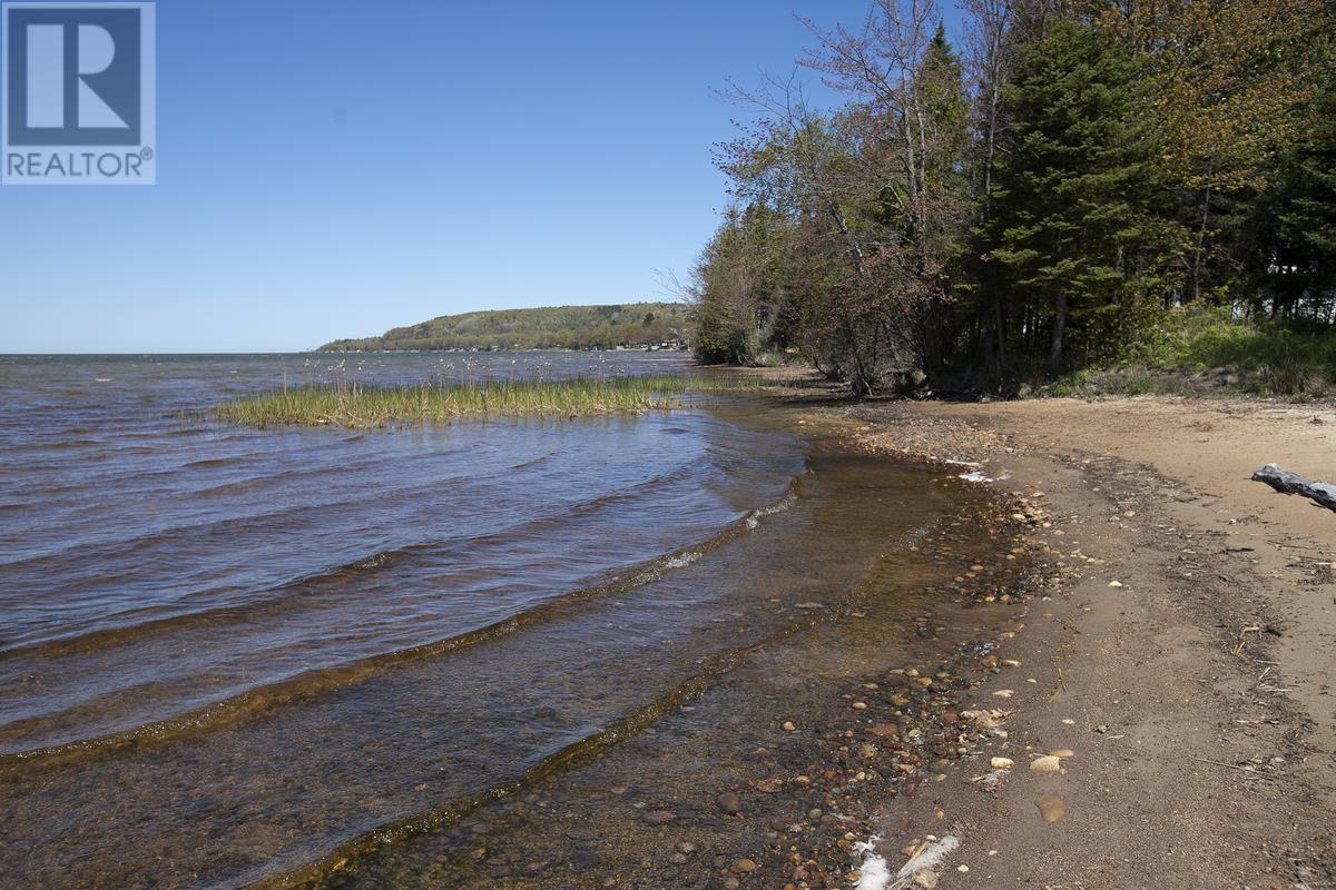 937 Sunnyside Beach Rd, Sault Ste. Marie, Ontario  P6A 6K4 - Photo 11 - SM251277