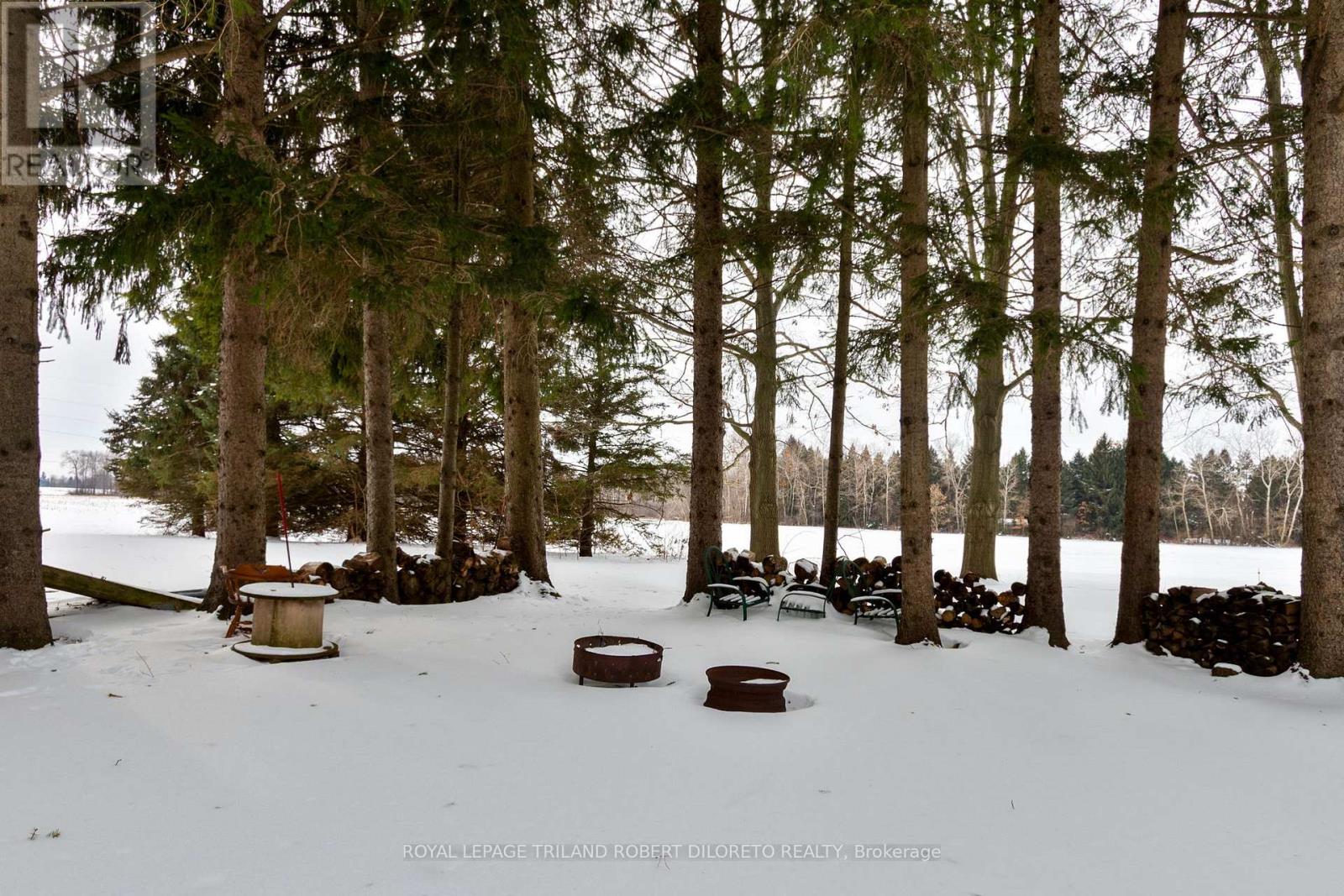 Photo 10 of 31 for 7417 Inadale Drive