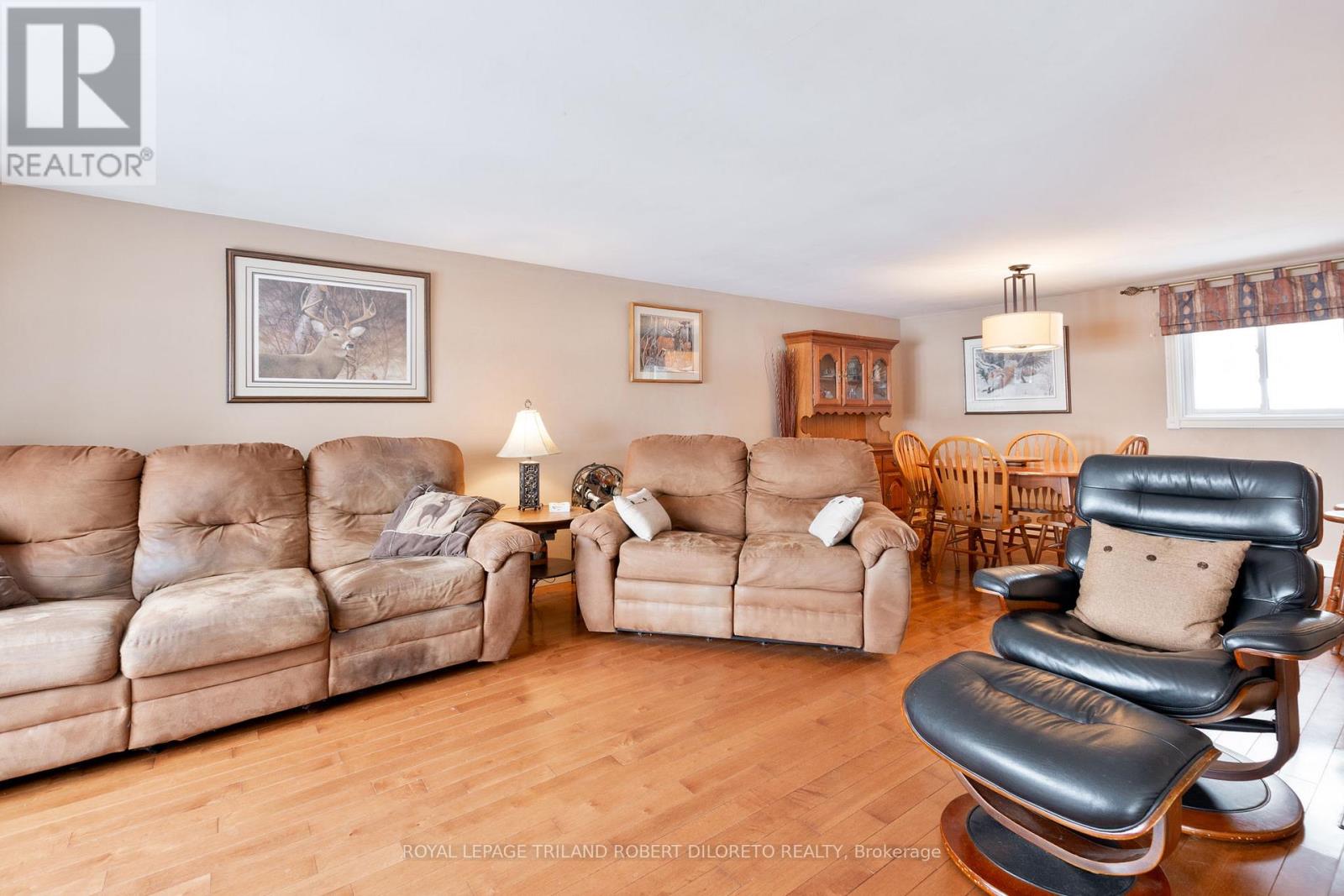 Photo 20 of 31 for 7417 Inadale Drive