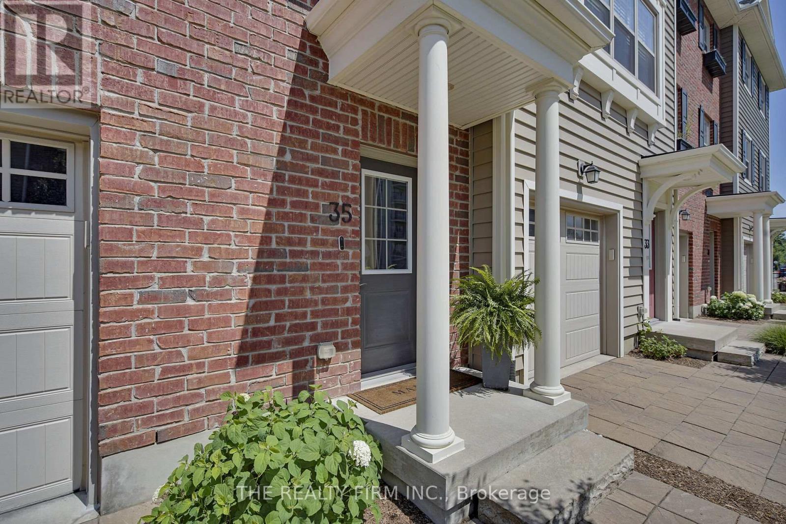 35 - 1040 Coronation Drive, London North, Ontario  N6H 0B5 - Photo 2 - X12804950