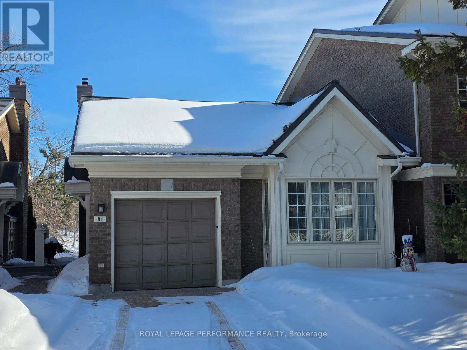 81 WATERFORD DRIVE, Ottawa, Ontario