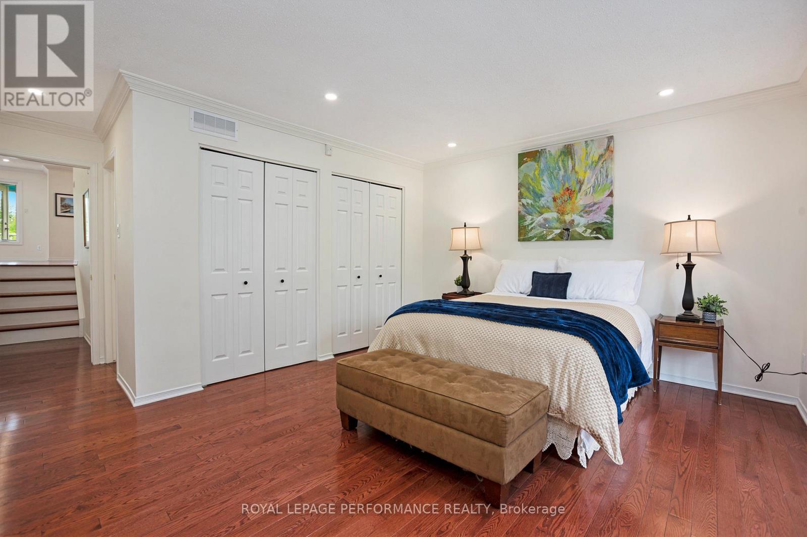 81 Waterford Drive, Ottawa, Ontario  K2E 7V4 - Photo 13 - X12804948