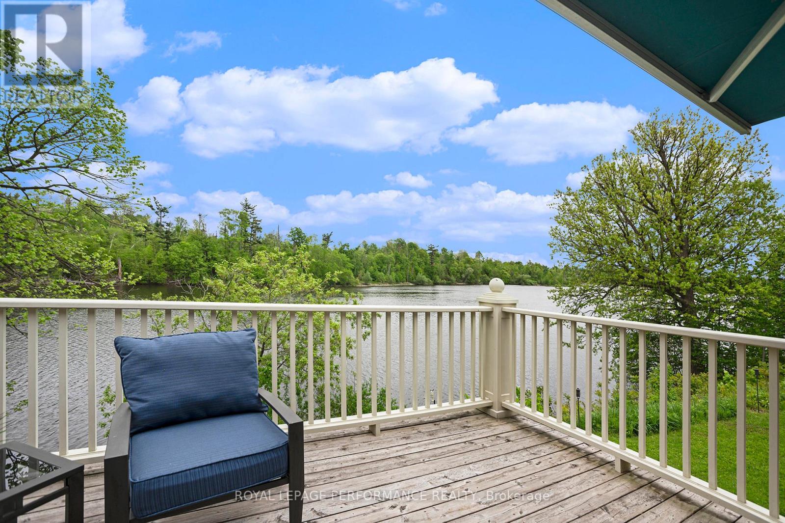 81 Waterford Drive, Ottawa, Ontario  K2E 7V4 - Photo 28 - X12804948