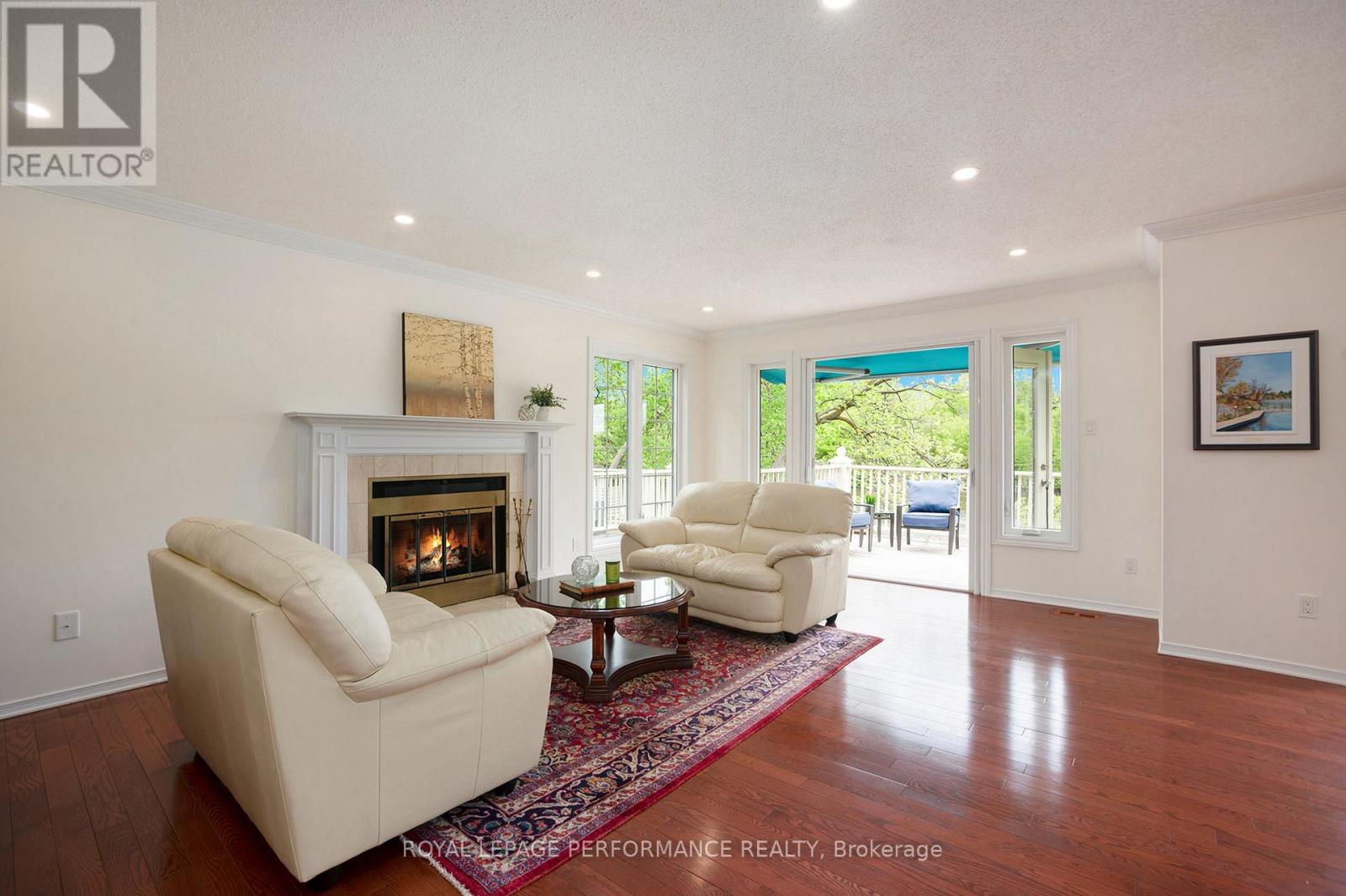 81 Waterford Drive, Ottawa, Ontario  K2E 7V4 - Photo 7 - X12804948