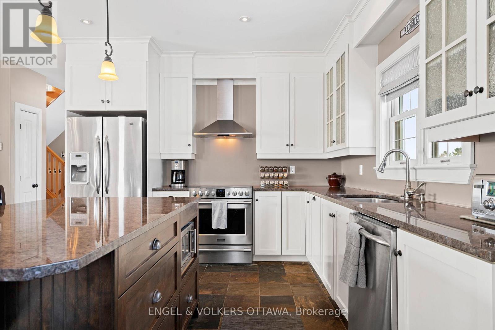 5165 Canon Smith Drive, Ottawa, Ontario  K0A 1X0 - Photo 12 - X12804962