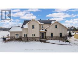 5165 CANON SMITH DRIVE, Ottawa, Ontario