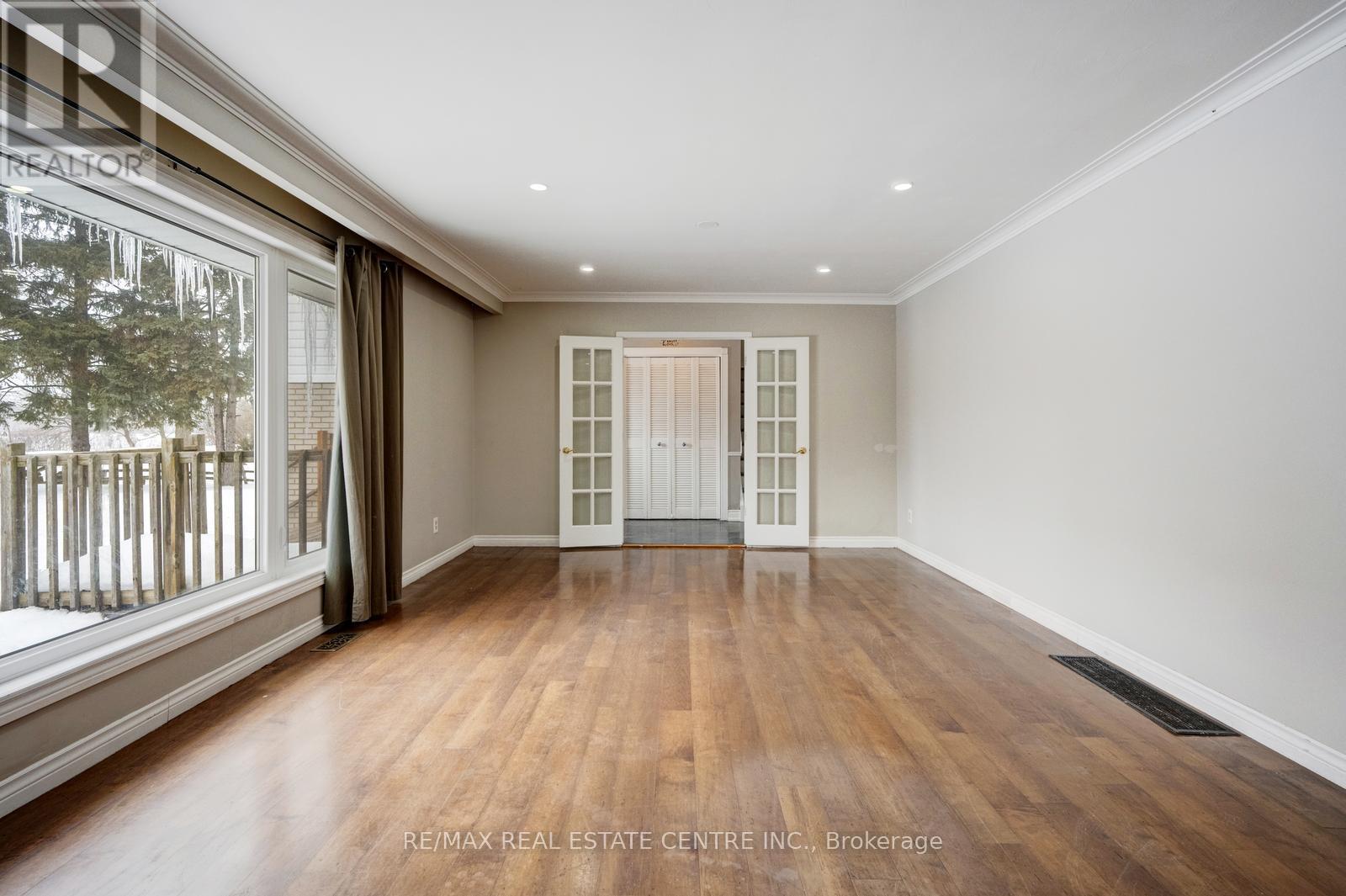 12391 Heritage Road, Caledon, Ontario  L7C 1T8 - Photo 8 - W12744248