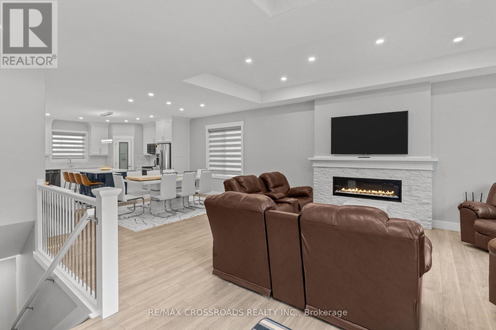 1696 Mucci Drive, Kingsville, Ontario  N0P 2G0 - Photo 4 - X12796198