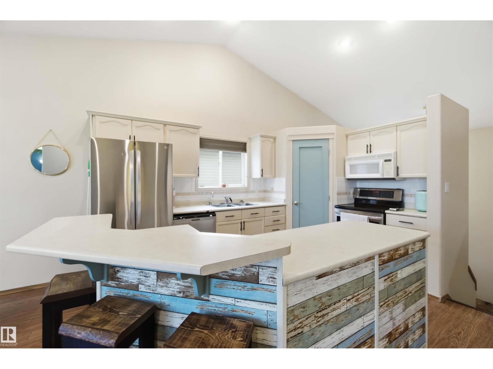 1304 Oakland Cr, Devon, Alberta  T9G 2E6 - Photo 11 - E4473984