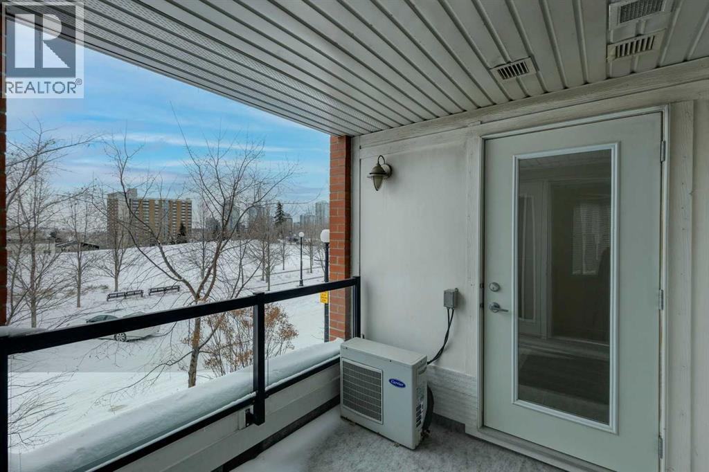 202, 880 Centre Avenue Ne, Calgary, Alberta  T2E 9C3 - Photo 19 - A2283399