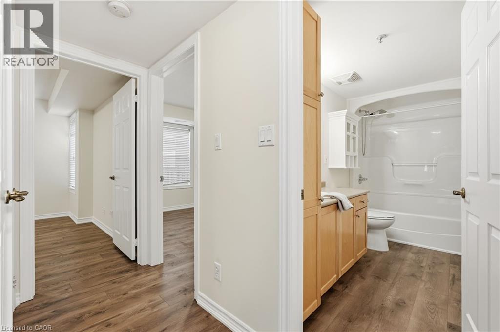 2035 Appleby Line Unit# 411, Burlington, Ontario  L7L 7G8 - Photo 13 - 40806453