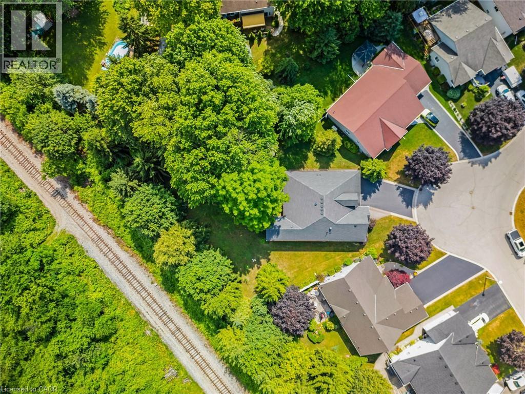 28 Maplewood Court, Dunnville, Ontario  N1A 3G8 - Photo 3 - 40806463