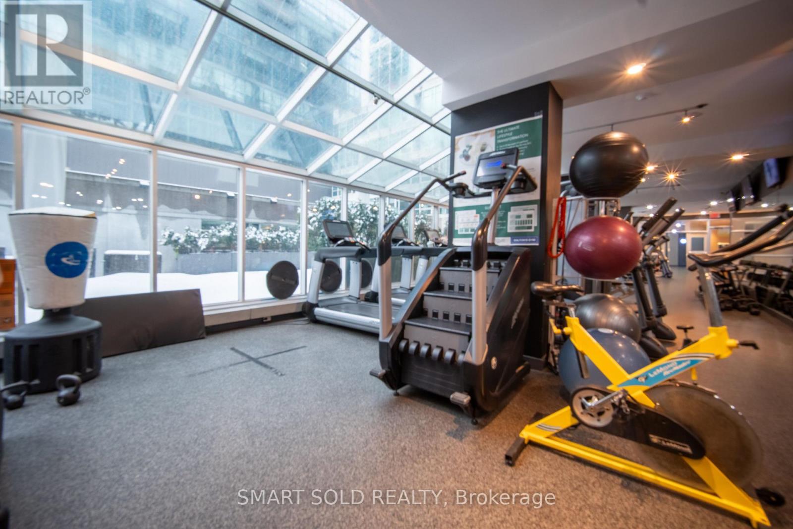 411 - 350 Wellington Street W, Toronto, Ontario  M5V 3W9 - Photo 18 - C12804938