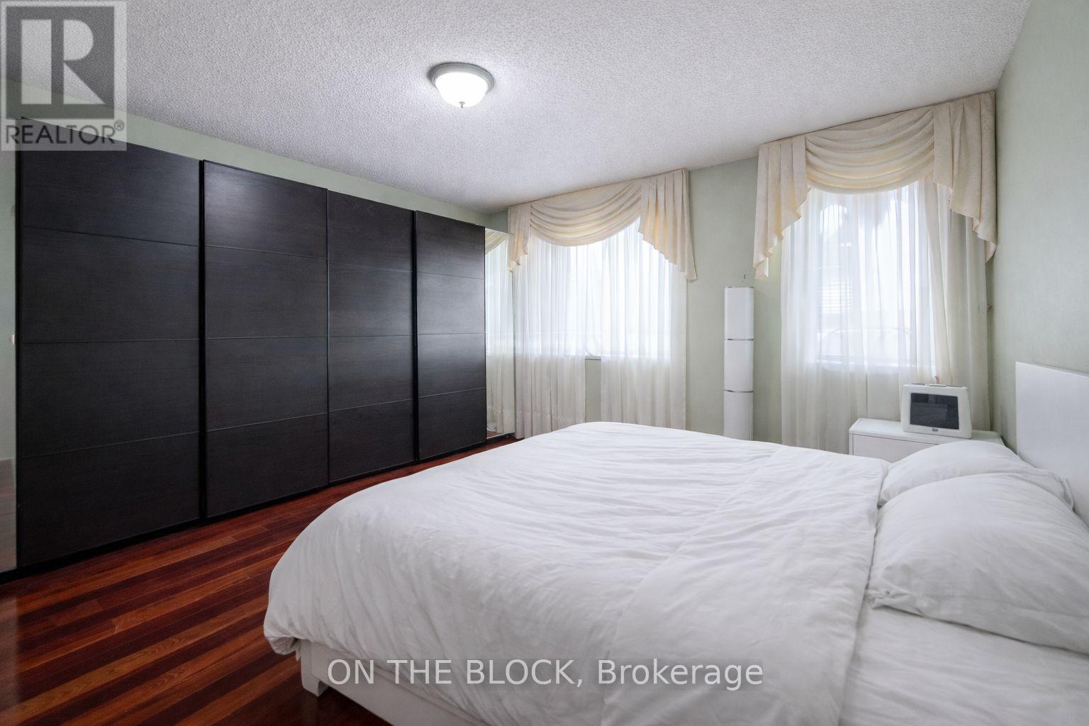 1703 - 28 Sommerset Way, Toronto (Willowdale East), Ontario  M2N 6W7 - Photo 19 - C12804952