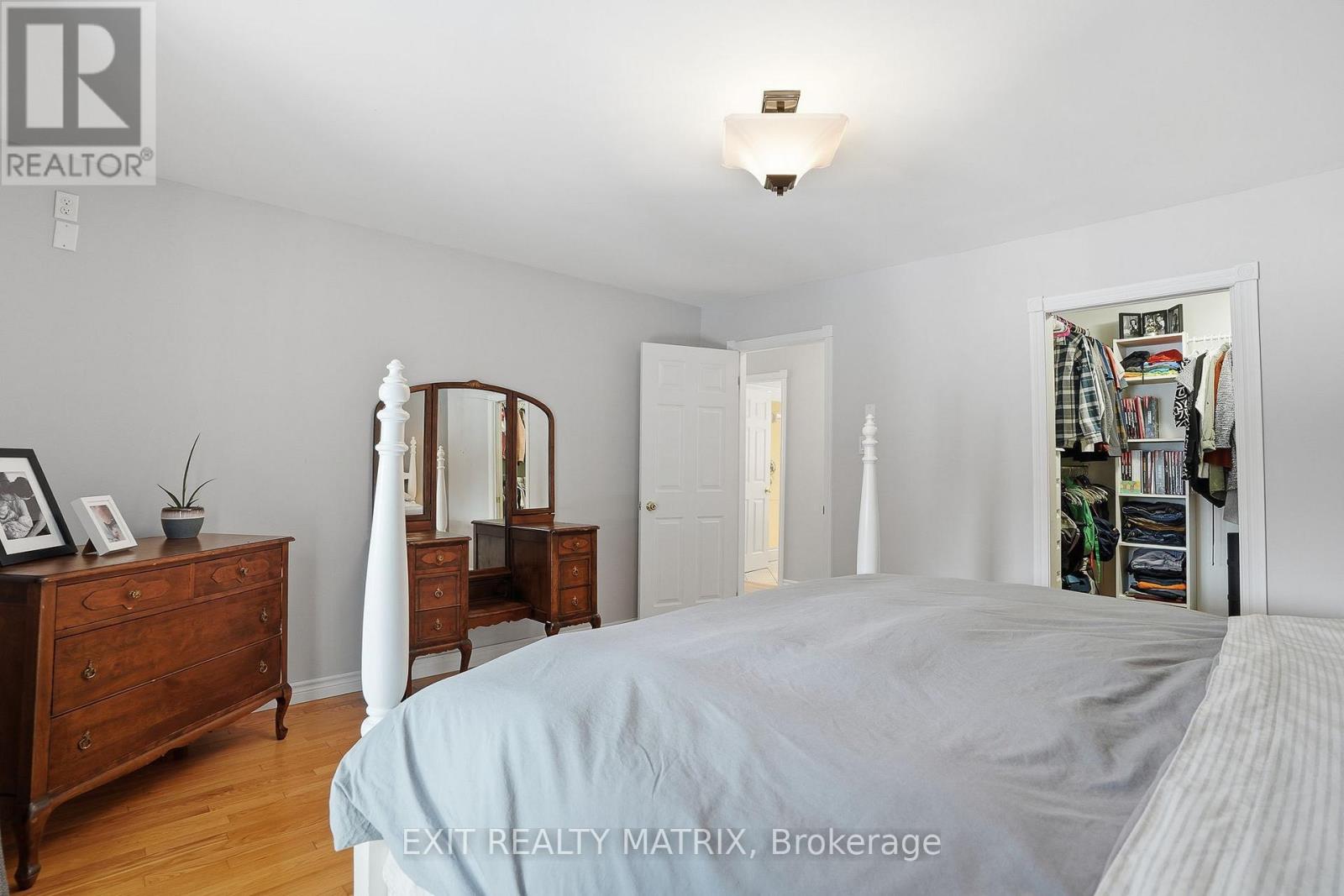 685 Station Rd Road, Alfred And Plantagenet, Ontario  K0B 1A0 - Photo 19 - X12804860