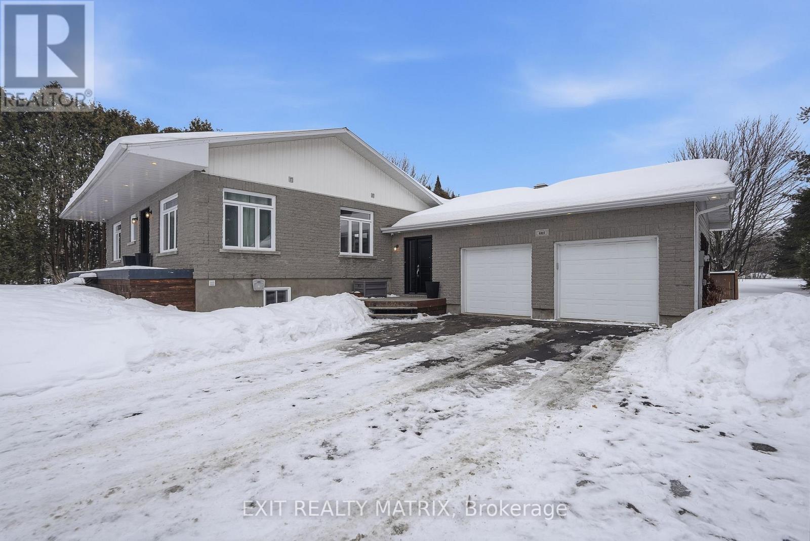 685 Station Rd Road, Alfred And Plantagenet, Ontario  K0B 1A0 - Photo 27 - X12804860